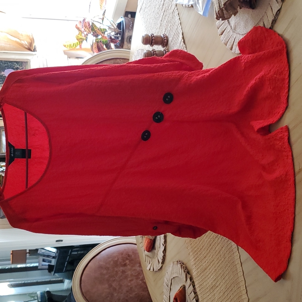 ALI MILES TOP